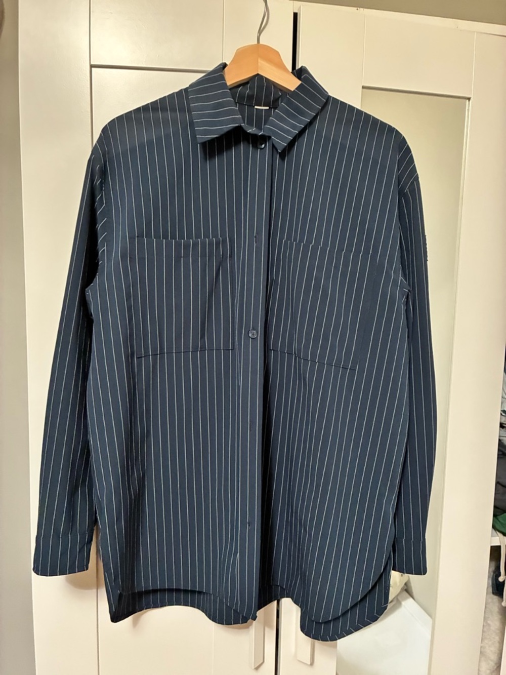 ALO Pinstripe Daylight Button Down Long Sleeve size M